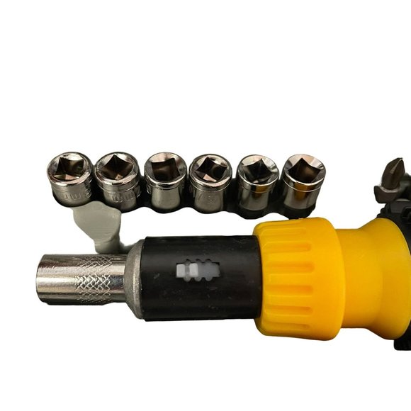 Screw Driver Socket Set 14 Piece/Box Ratchet Wrench Tool 1" H x 8.5" W - Picture 2 of 7